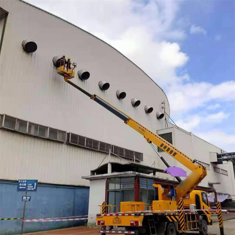 苏州姑苏高空作业车出租服务：专业广告牌安装解决方案