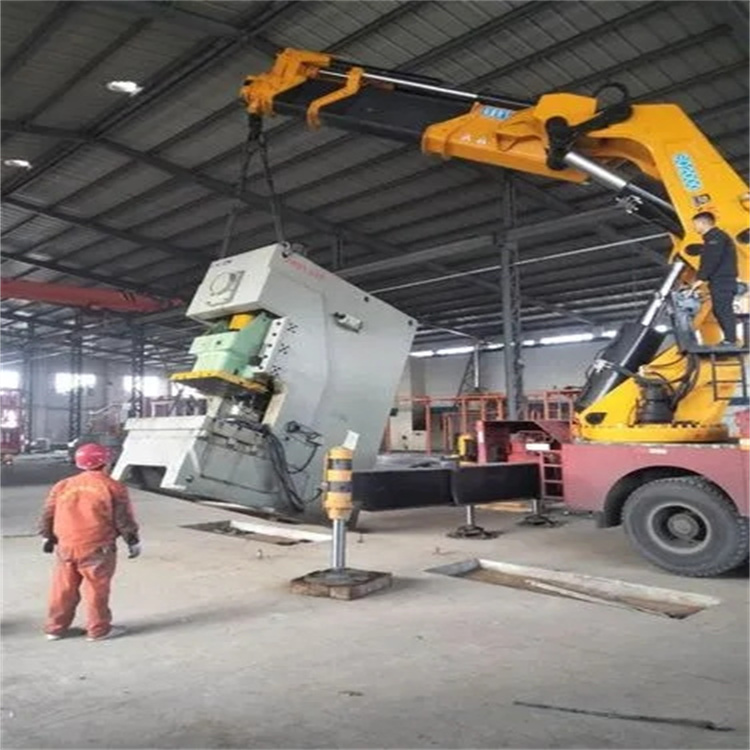 苏州姑苏80吨折臂吊车出租附近电话